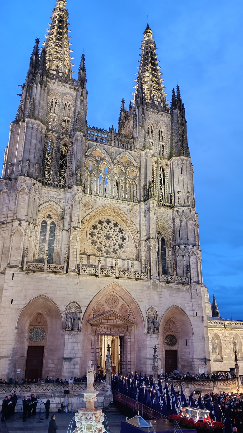 Pilgrimage on the Camino – A Remembrance of Good Friday in&nbsp;Burgos